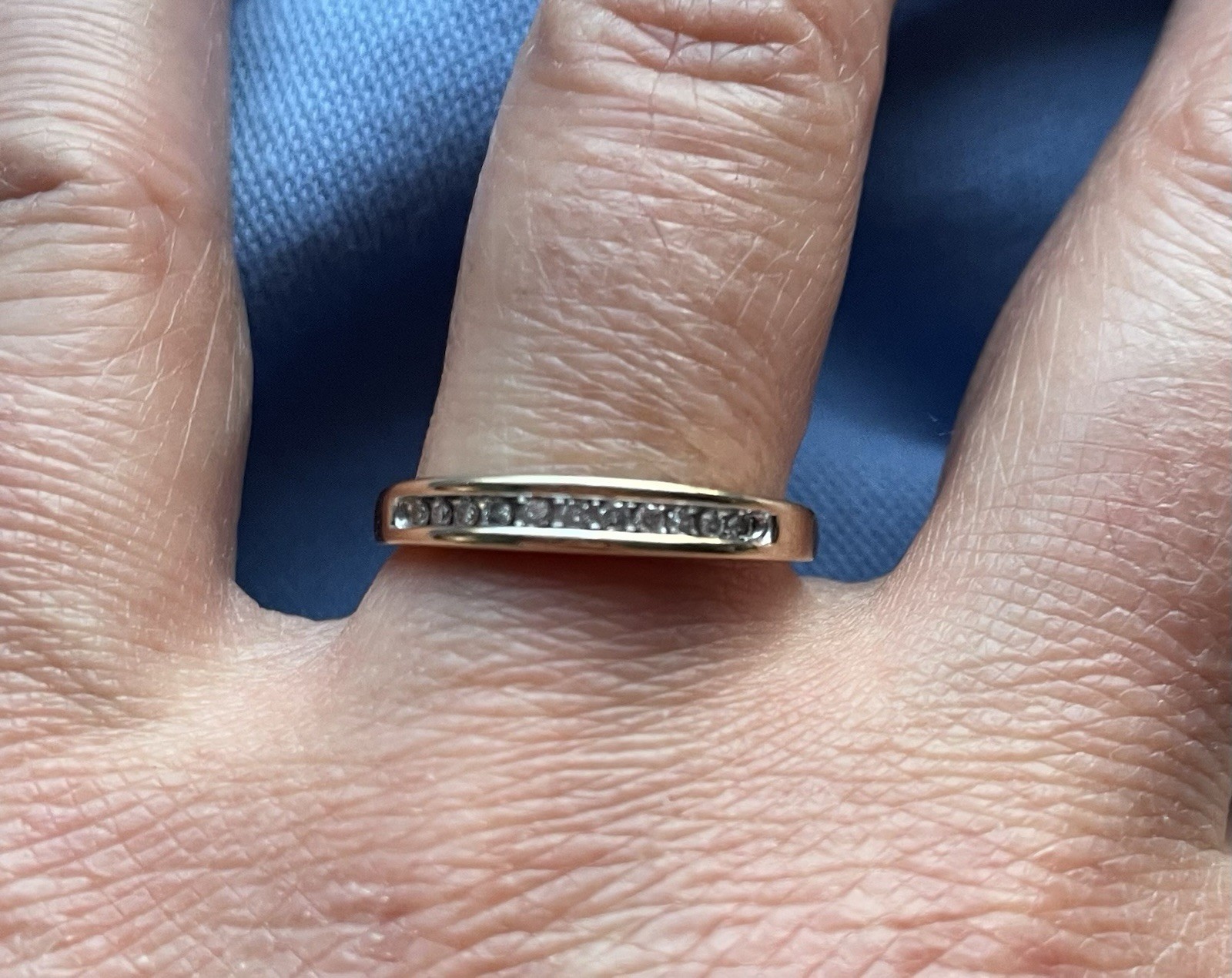 Channel Set Diamonds In 10 Karat Gold Sz 8 1/4 Engagement Ring