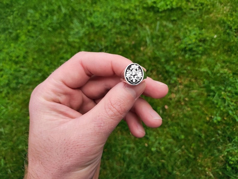 Custom Coat of Arms Ring for Men – Sterling Silver Family Crest Signet