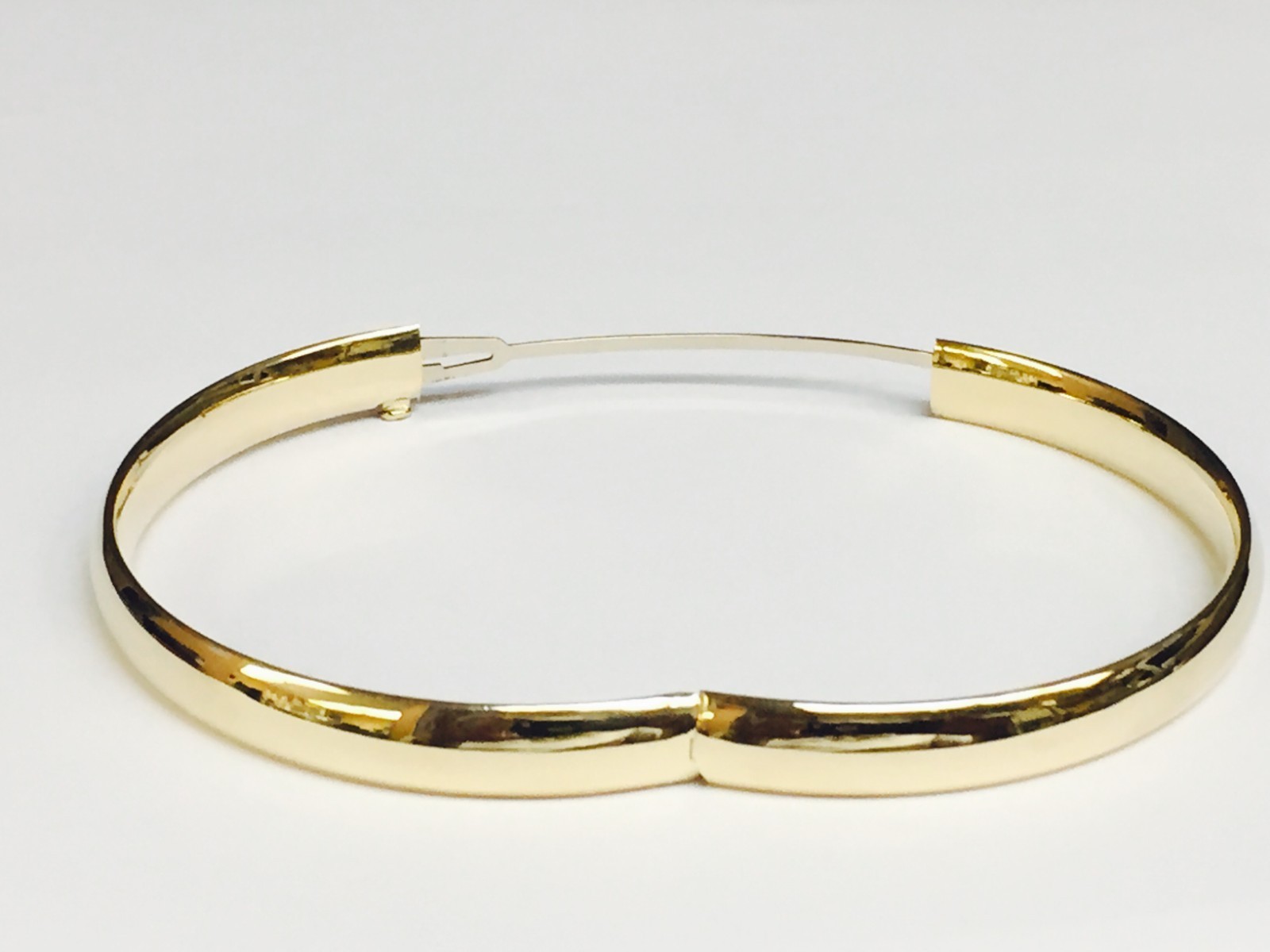 14k Yellow Gold 7″ Shiny Bangle Hinged Bracelet 8mm, 5/16 “, 9 grams