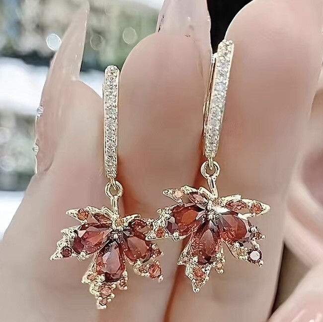 Red Maple Leaf Autumn Fall Lover Dangle Lever Back Earrings Copper & Alloy