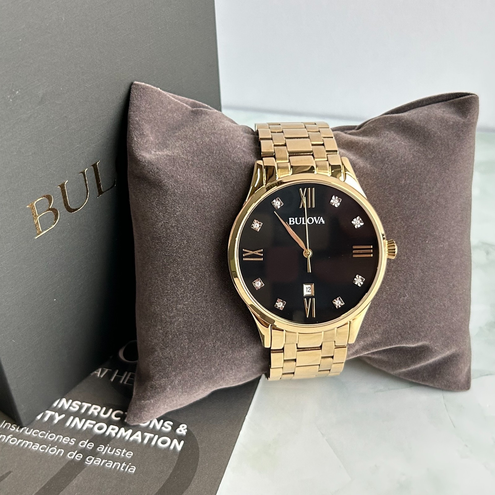 Bulova Classic 97D108 Black Dial Gold-Tone Strap Men’s Quartz Watch New 40mm