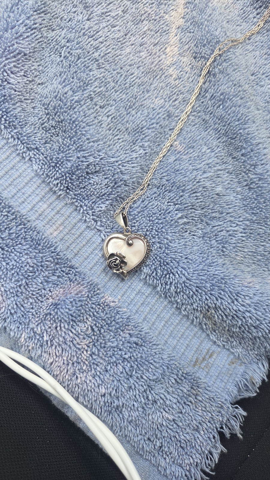 925 Silver Mother of Pearl Heart Pendant 20 inch Rope Lobster Clasp Signed