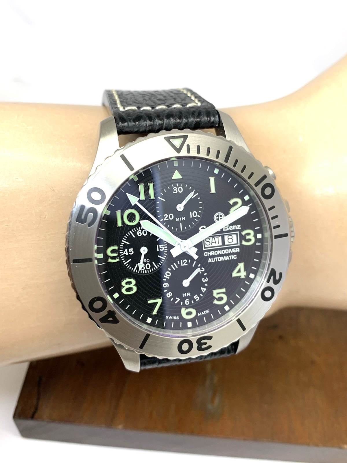 Ernst Benz Men’s Watch GC10721 Chrono Diver Swiss Automatic Black Dial 47mm