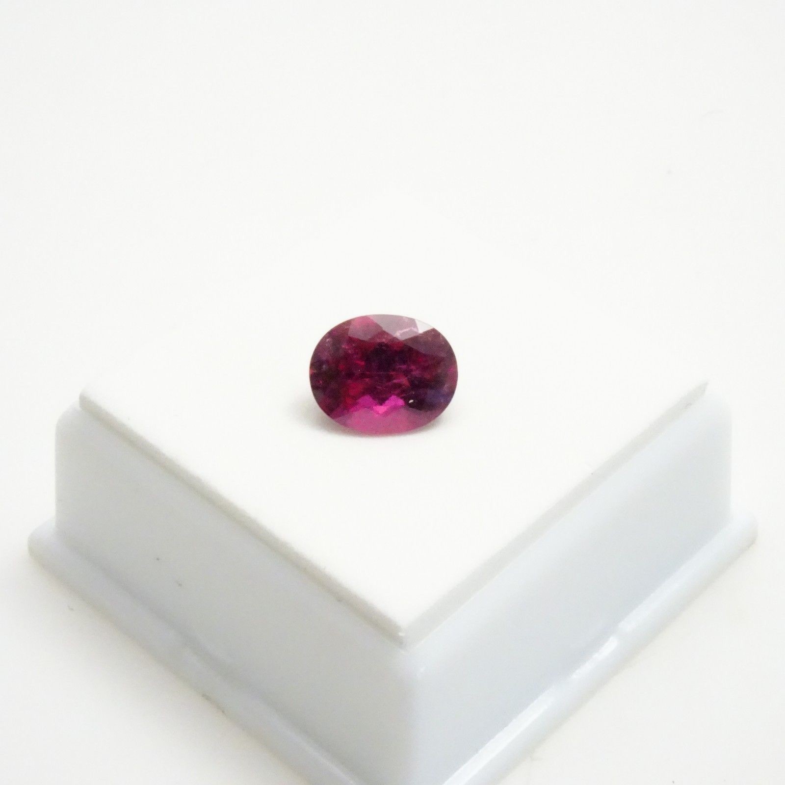Rubellite Tourmaline Oval – 2.96ct – 10x8mm – Tourmaline Loose Gemstone