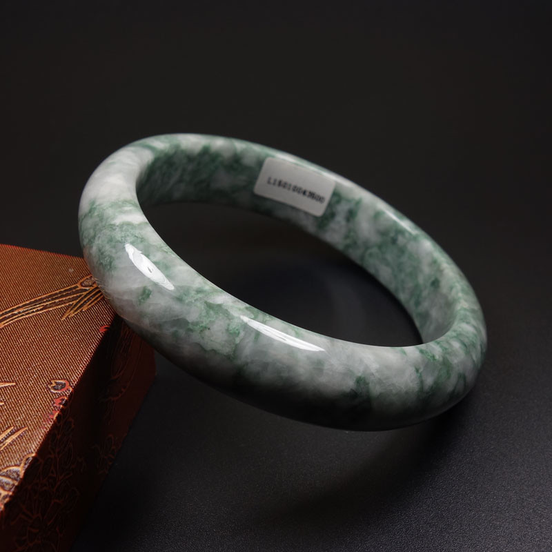 61mm Certified Grade A 100% Natural Green Jadeite Jade Bracelet Bangle Z07053