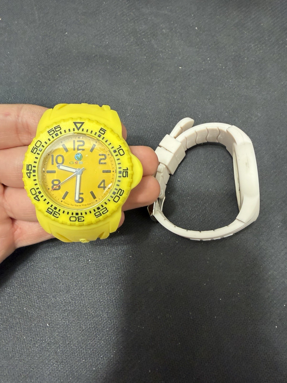 GEBO Time To Save The Earth Watch – 2 Straps Yellow & White – Old Stock