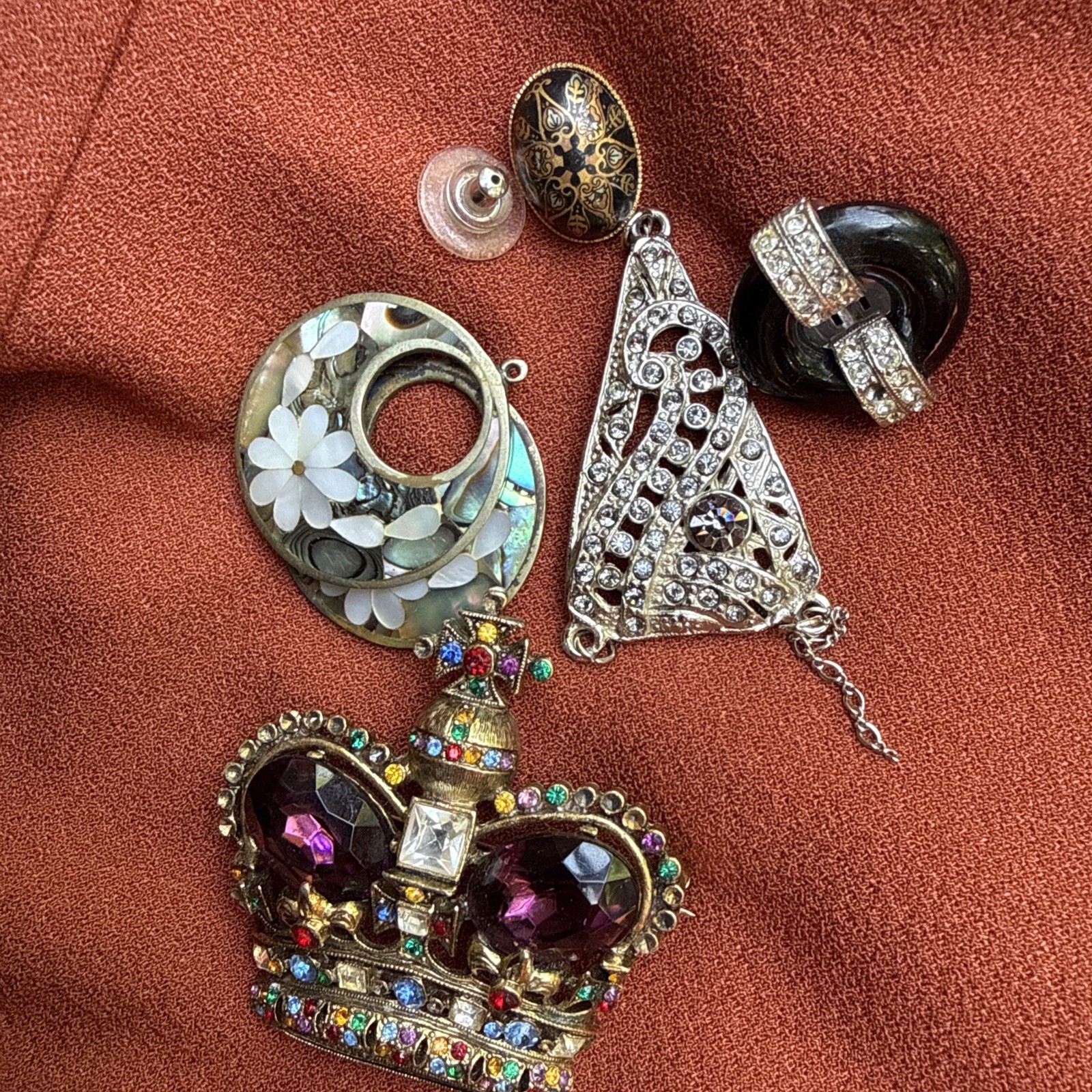 Jewelry NWT & used Earrings pins necklaces most intact, some craft pieces