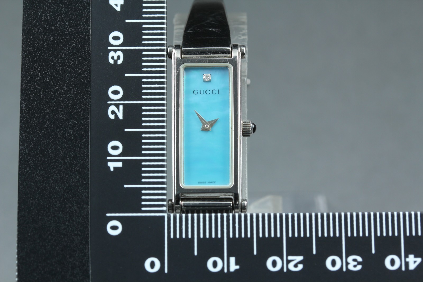 [Near MINT w/Box] GUCCI 1500L Silver Blue Dial 1P Diamond Quartz Women’s Watch
