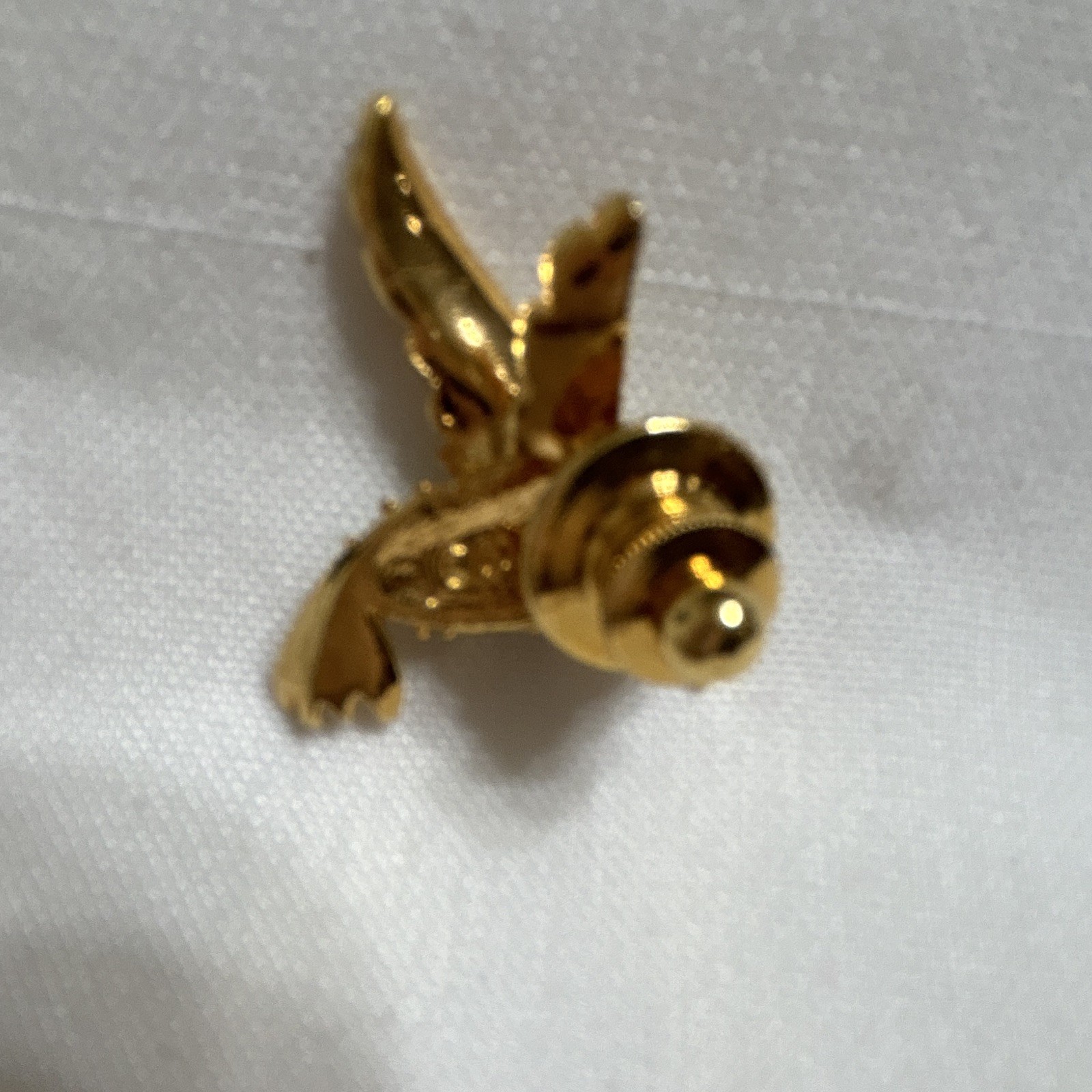 Gold Tone Bird Pin Brooch w/ Green Round Rhinestones, Metal, Gold/Green