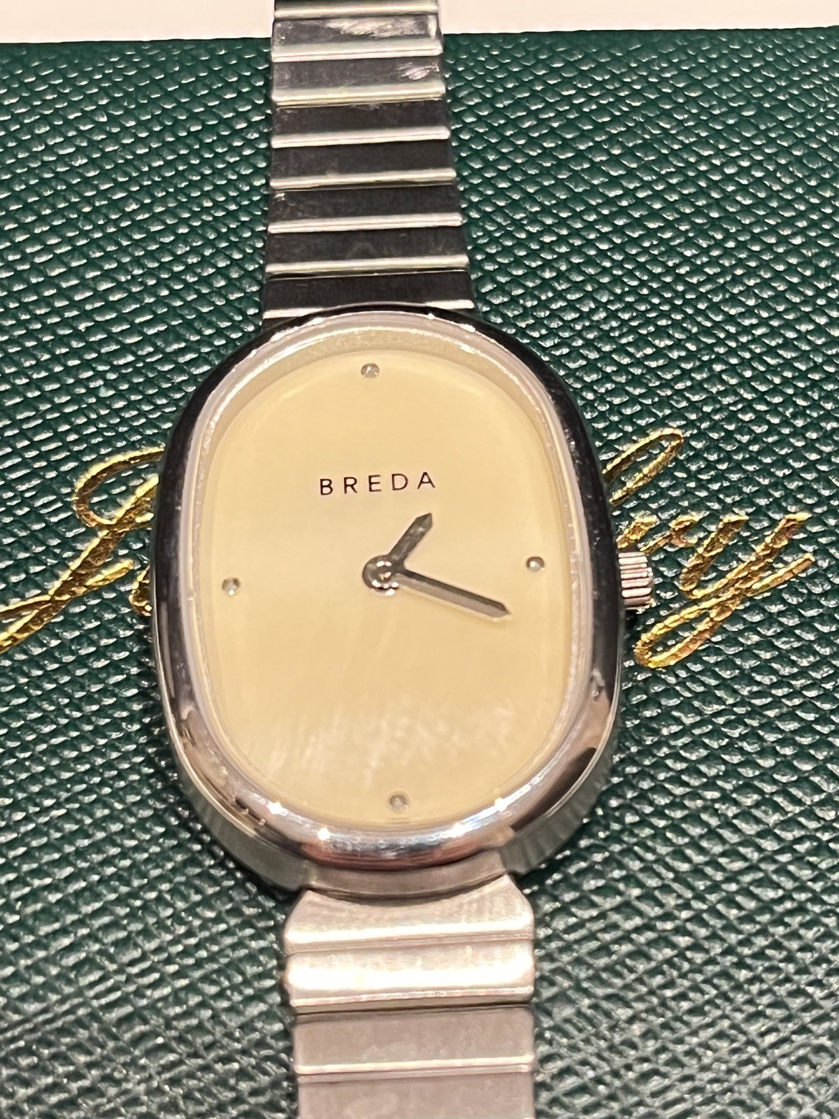 BREDA JANE 1741a ladies watch quartz Bracelet shell Silver