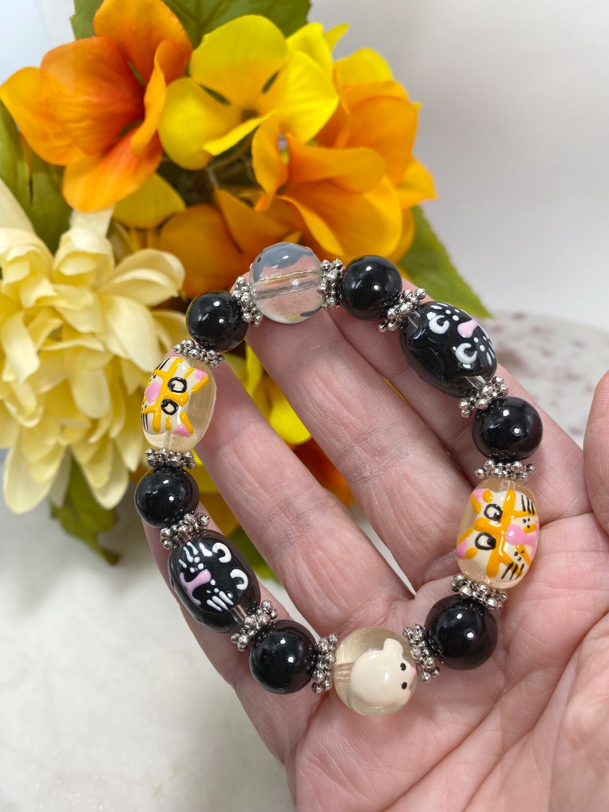 Cat Bracelets Cat Mom Cat Lady Glass Beaded Stretch Bracelet Black and White
