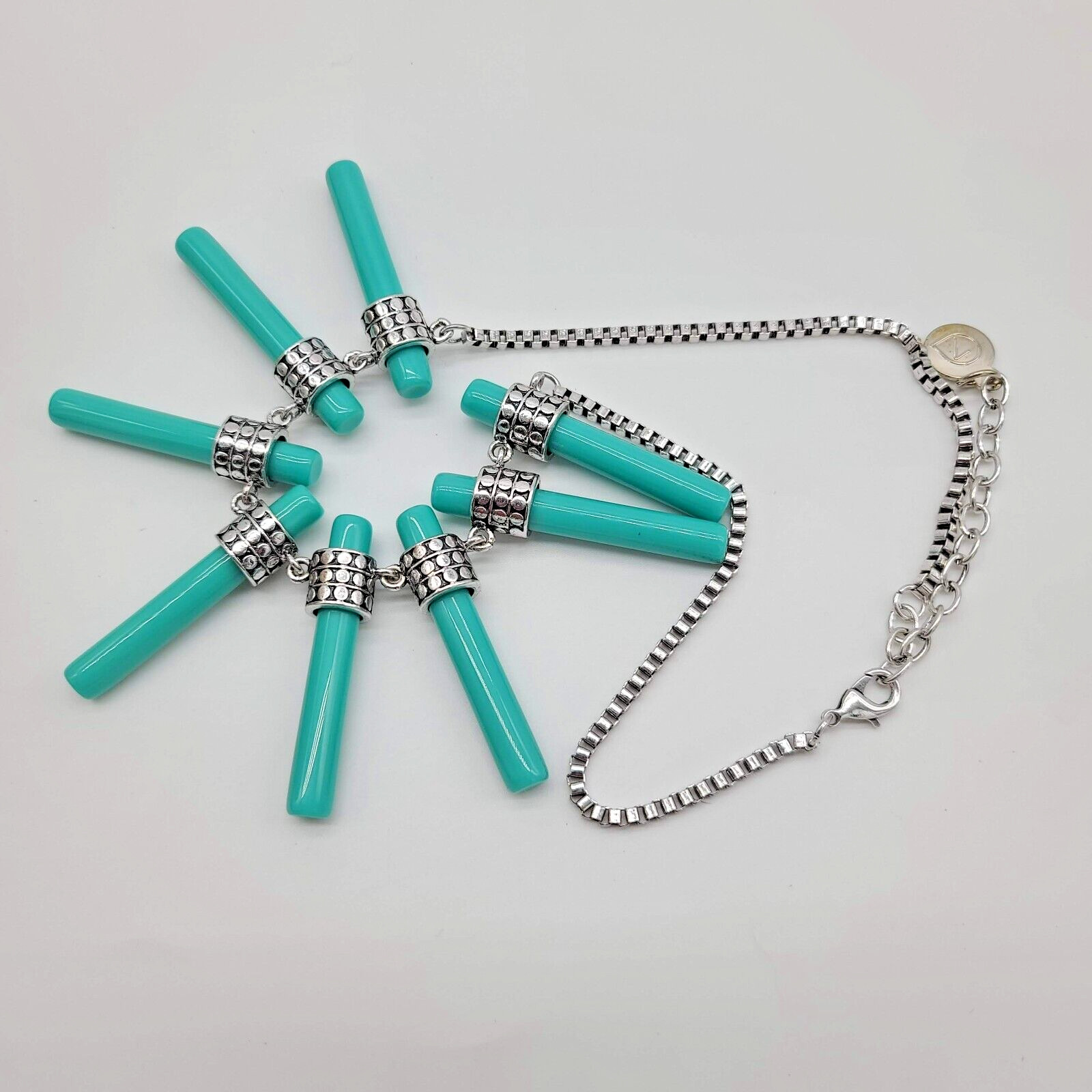 7 Charming Sisters”Nothing Compares”Silver Box Link & Turquoise Acrylic Necklace