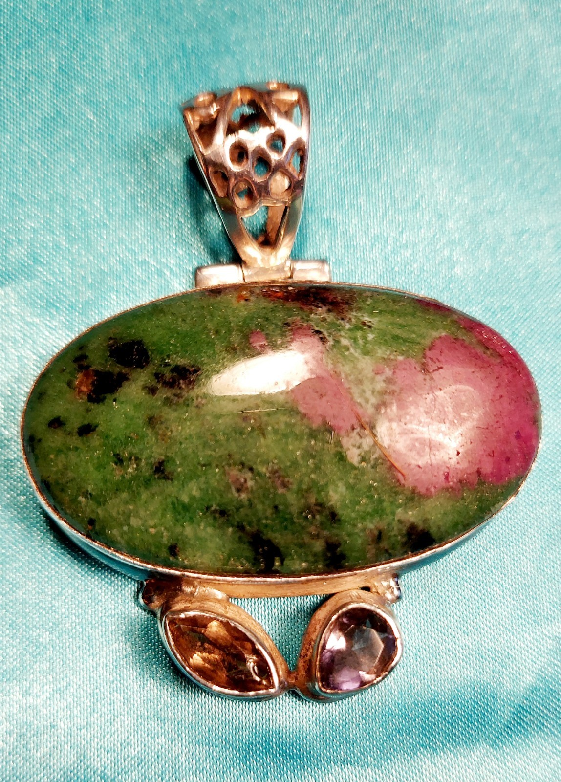 Large Ruby Zoisite Stone White Metal Pendant 1.5 Inches x 1.7 Inches Approx
