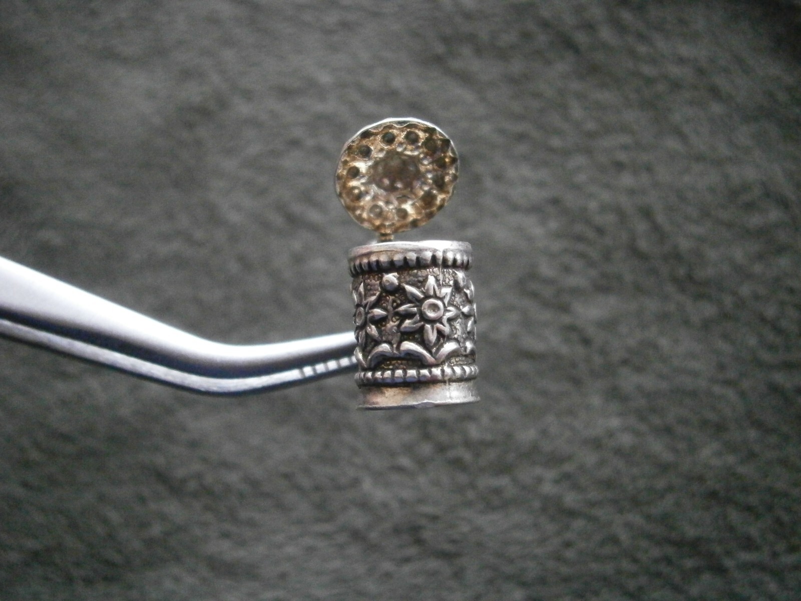 Opening Beer Stein Edelweiss Design Vtg 835 Silver Bracelet Charm Pendant 3.0g