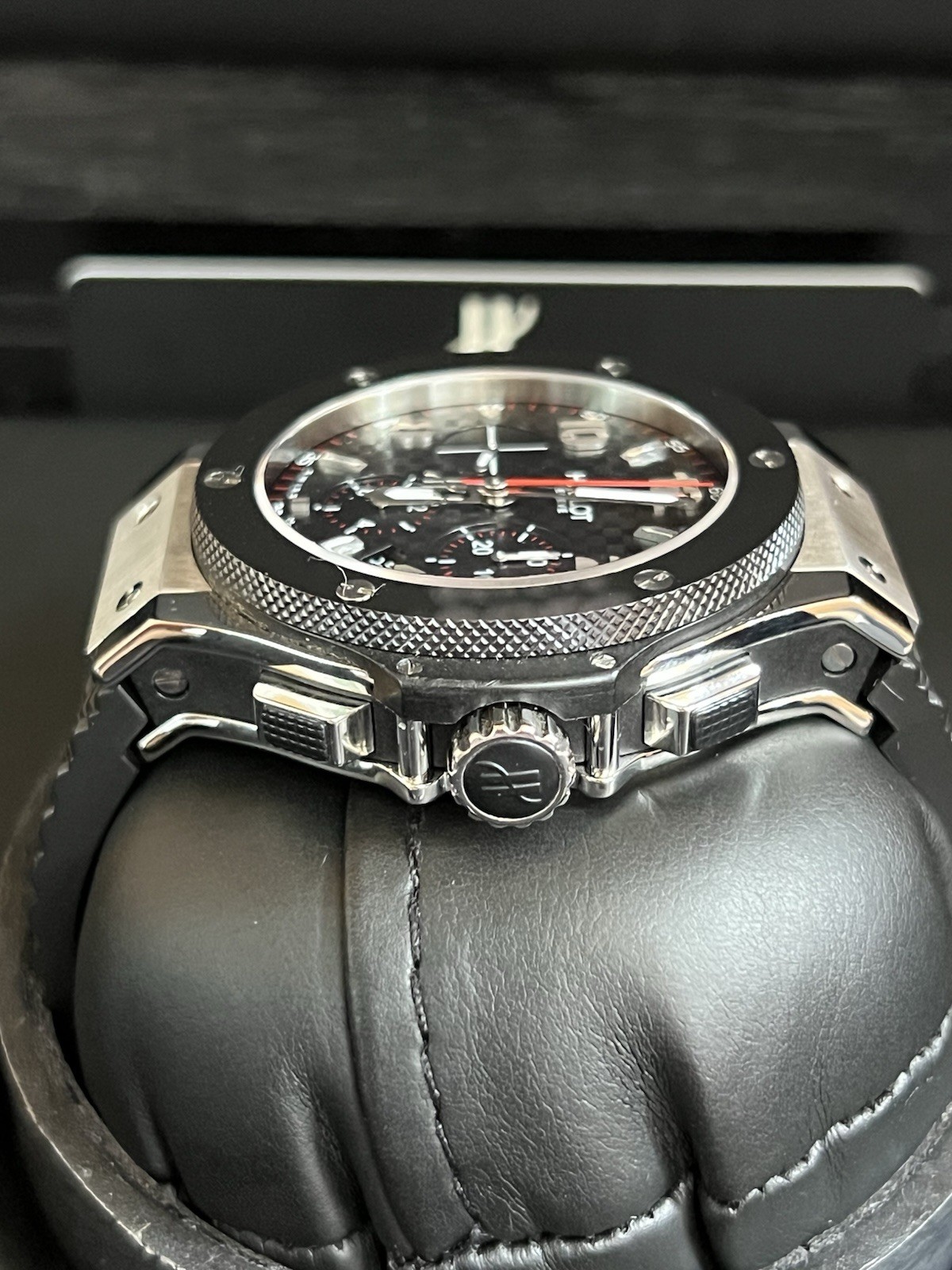 HUBLOT BIG BANG 44MM CARBON FIBER DIAL CERAMIC BEZEL 301.SB.131.RX RUBBER STRAP