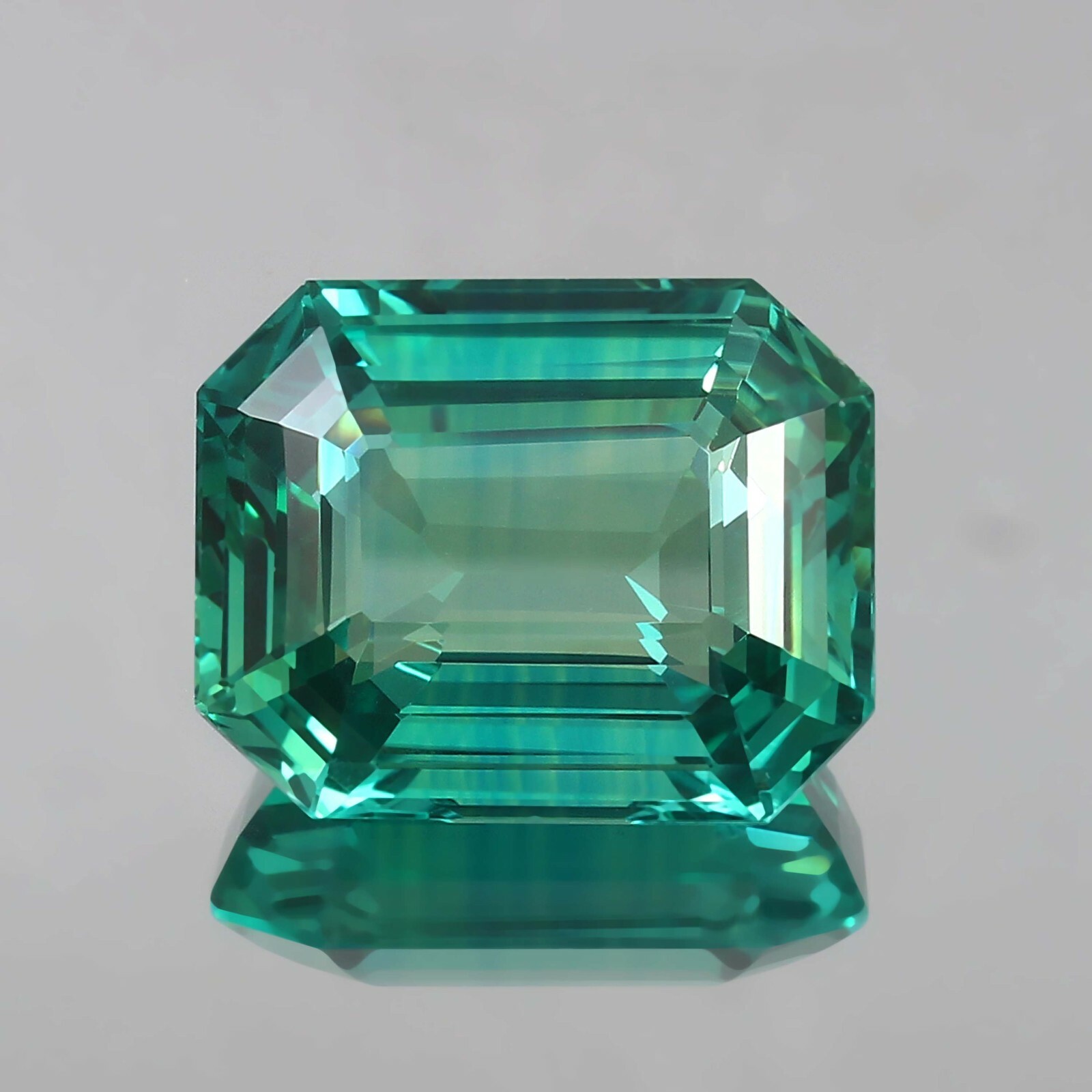 AAA Natural Ceylon Blue Green Parti Sapphire Loose Radiant Cut Gemstone 72.70 Ct