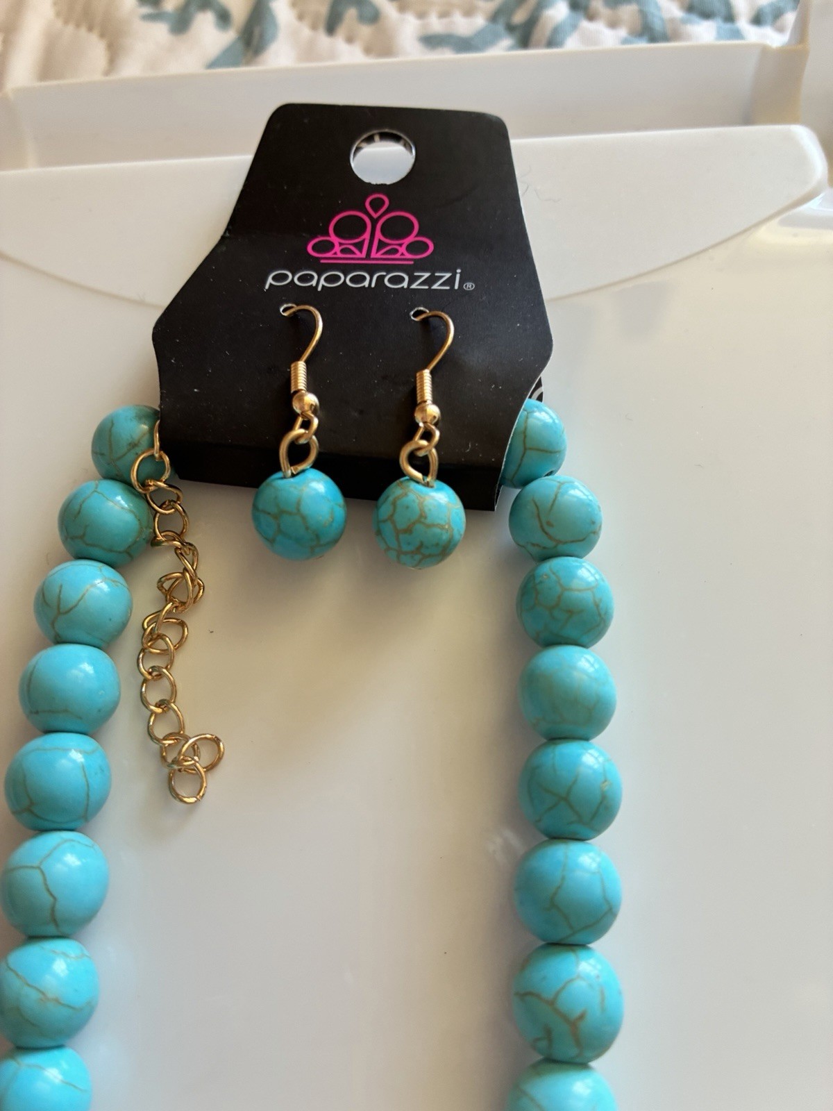 Paparazzi Jewelry Necklace and Earring Set
