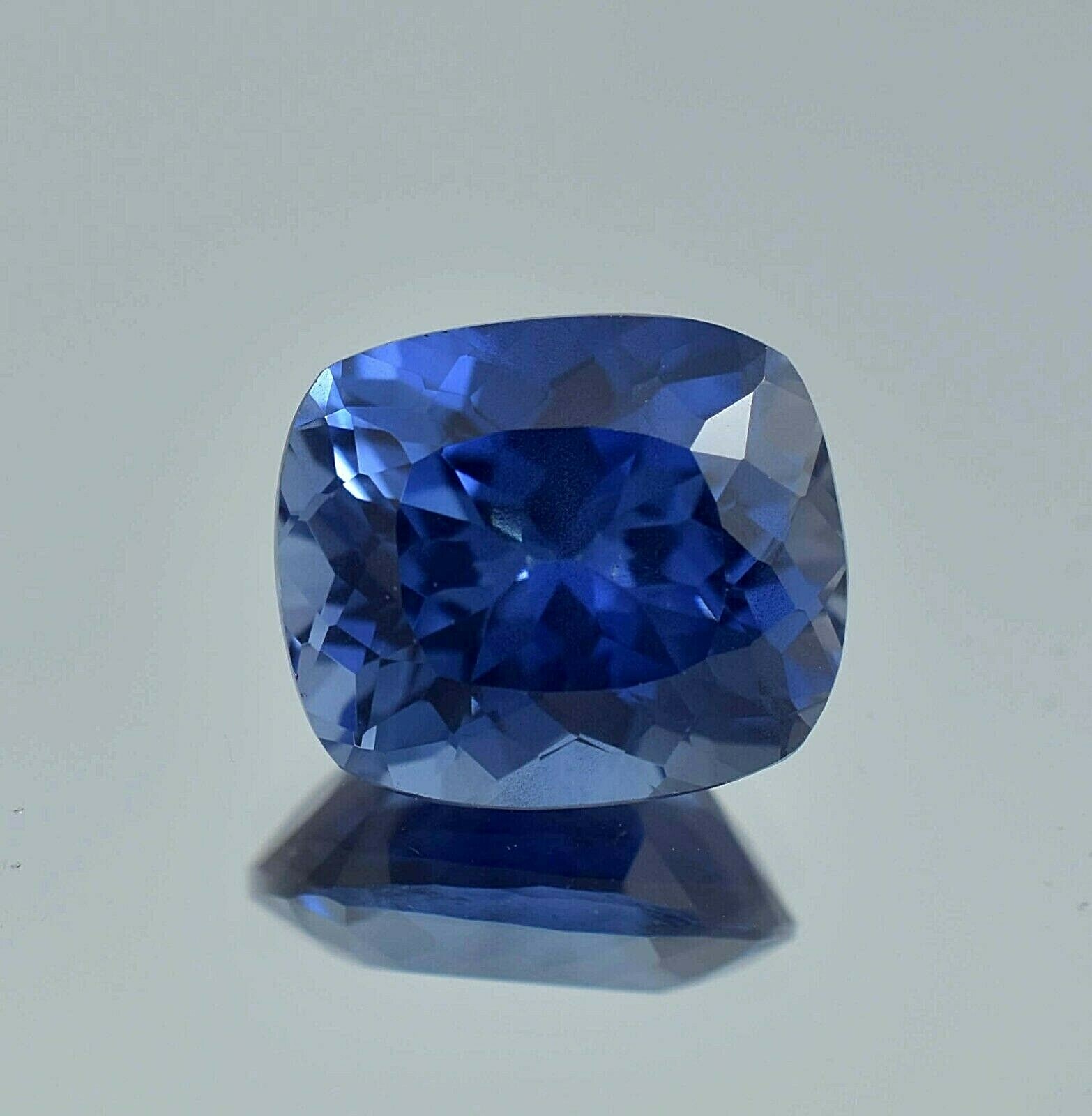 AAA 12×10 MM Natural Ceylon Royal Blue Sapphire Cushion Cut Loose Gemstone