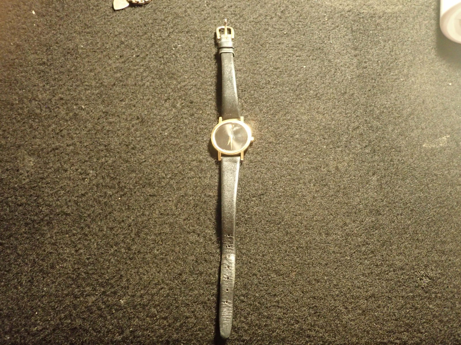 Movado women’s Museum classic gold women Watch 2100006