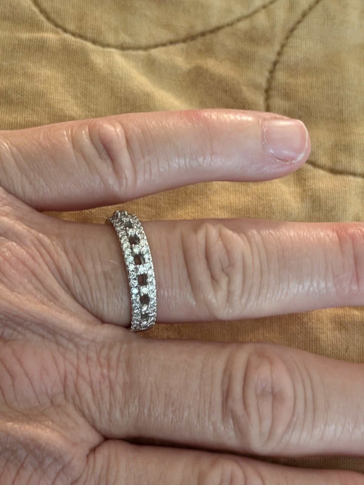 Hans D Krieger HDK 18K White Gold Diamond 4mm Band Ring, New! 4.6 gms Sz 6.5