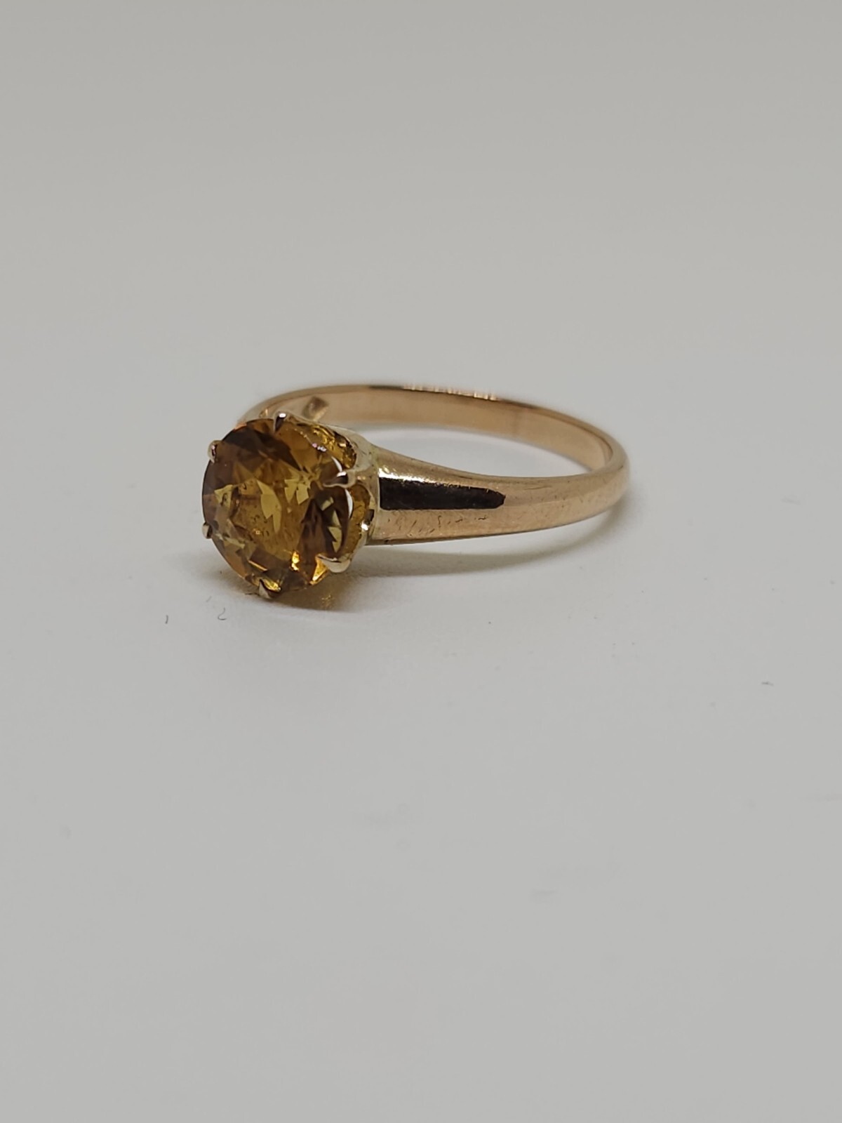 Vintage 12k Rose Gold 7.5 mm Round Citrine Solitaire Ring Size 5.75 2.4 Grams