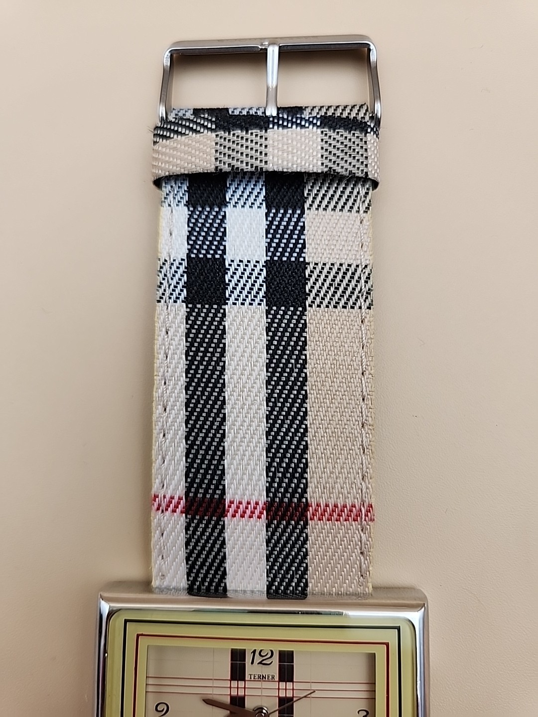 BIJOUX TERNER Silver Tone/ Plaid Styled Women’s Fashion Watch NEW BATTERY