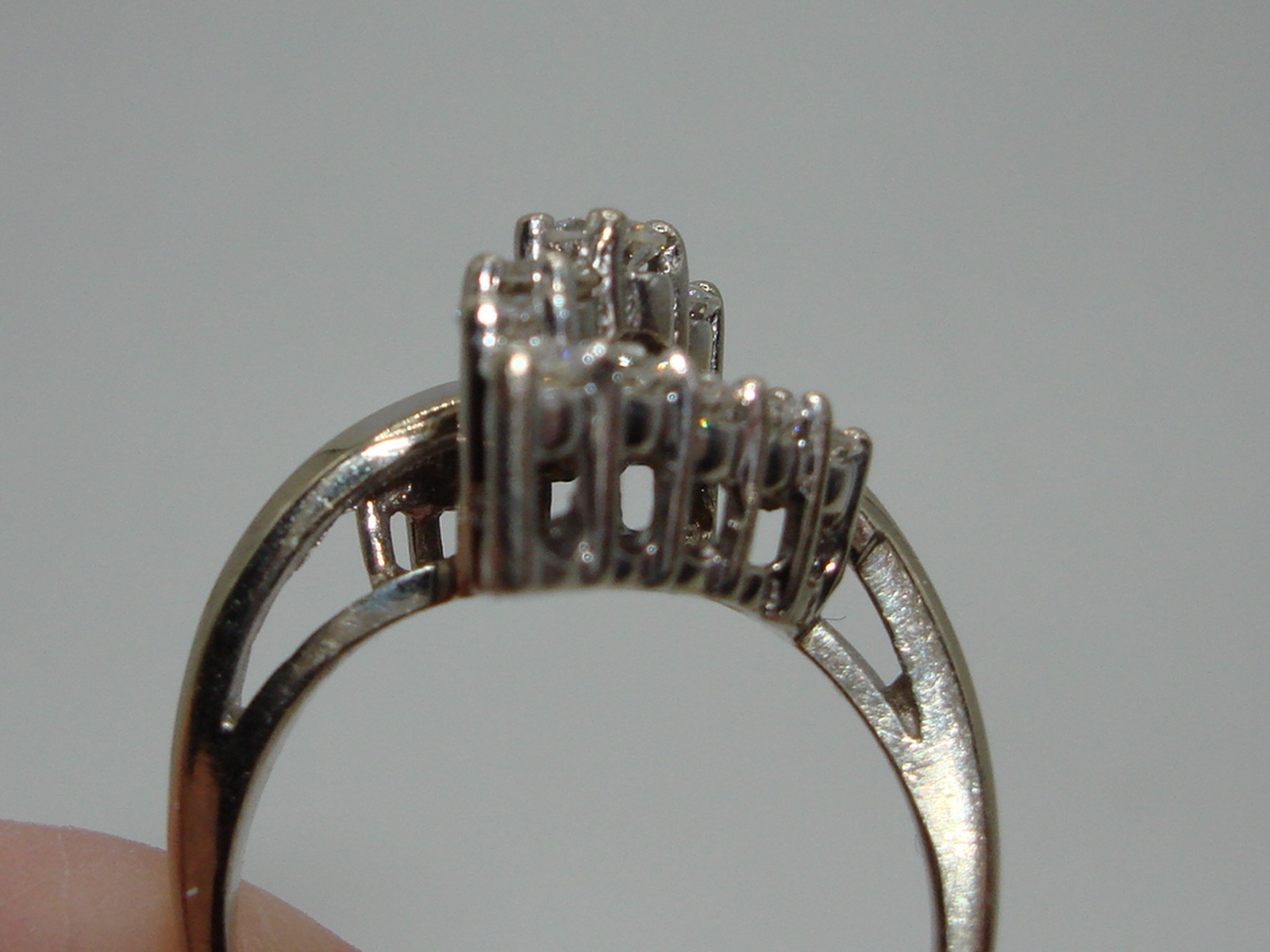 14K SOLID WHITE GOLD APPROX. 1 CTW BRILLIANT DIAMOND COCKTAIL RING! SZ 6