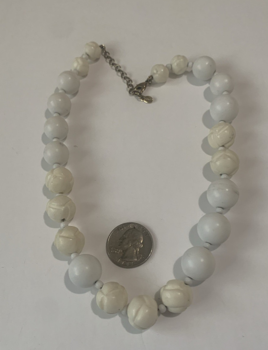 Vintage Monet White & Cream Plastic Bead necklace. N48