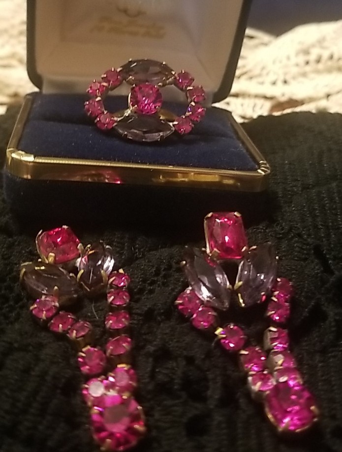 Antique, BIJOUX MG, Earrings&Ring Set, Rhinestones, Ring Size 8, Dark Pink, Gray