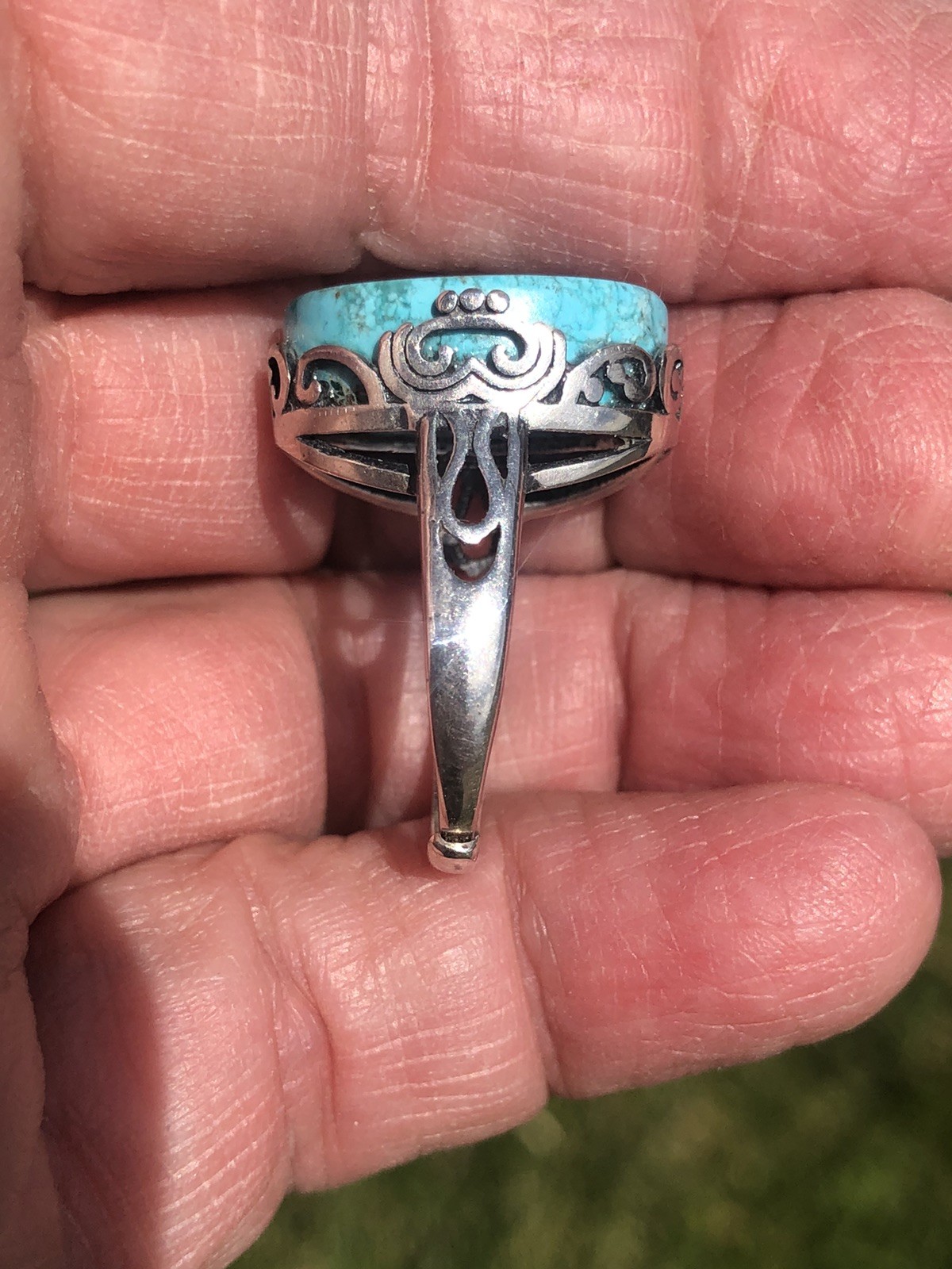 .925 Sterling Silver & Turquoise Handmade Ring 34 Carat GIE Cert. Adjustable