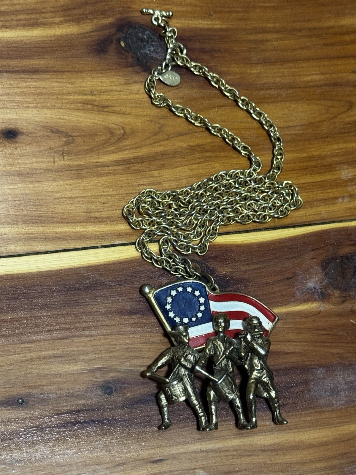 Vintage Bicentennial Spirit of 76 Pendant Necklace Metal Patriotic Americana