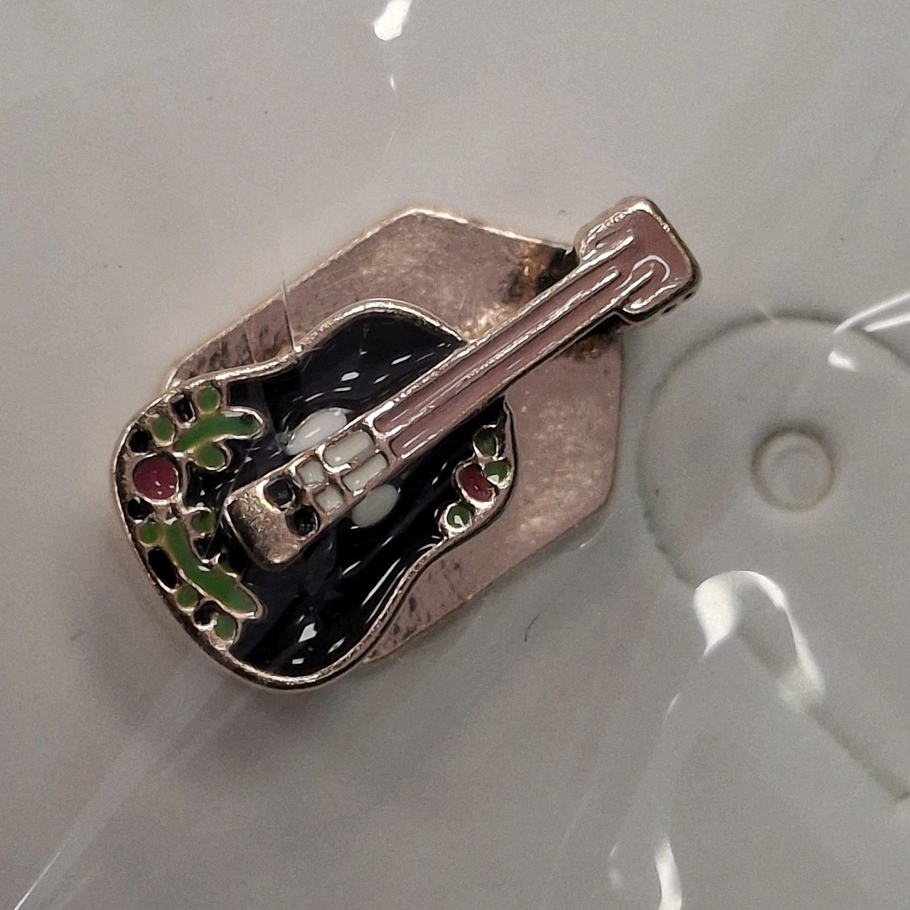 Stella & Dot Hoopla Guitar Charm For Bracelet C305RG Rose Gold Tone Enameled
