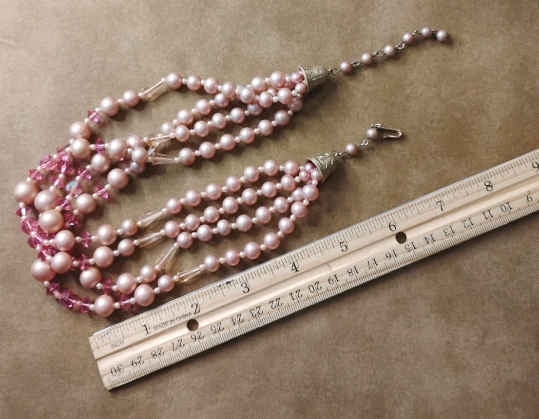 MCM Unsigned 14″+ Dusty Rose Faceted Pink Triple Strand Necklace, Ornate Clasp!