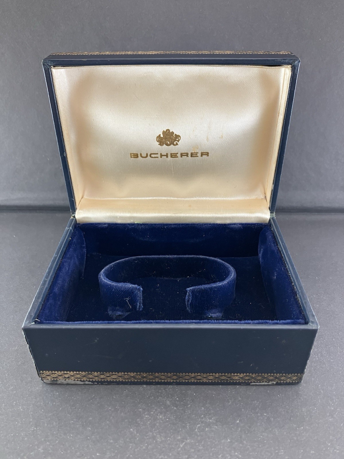Vintage Bucherer dark blue watch presentation BOX. Swiss made.