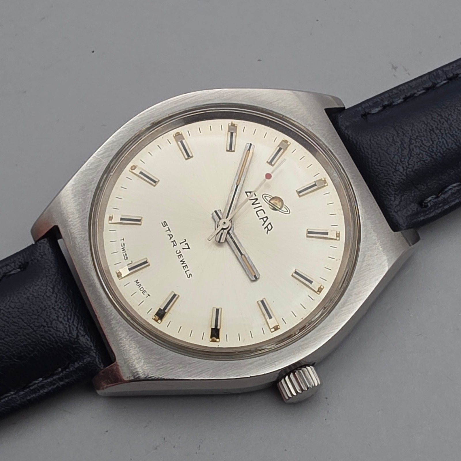 Vintage ENICAR Ocean Pearl men’s manual wind watch AR-160 swiss made 1970s