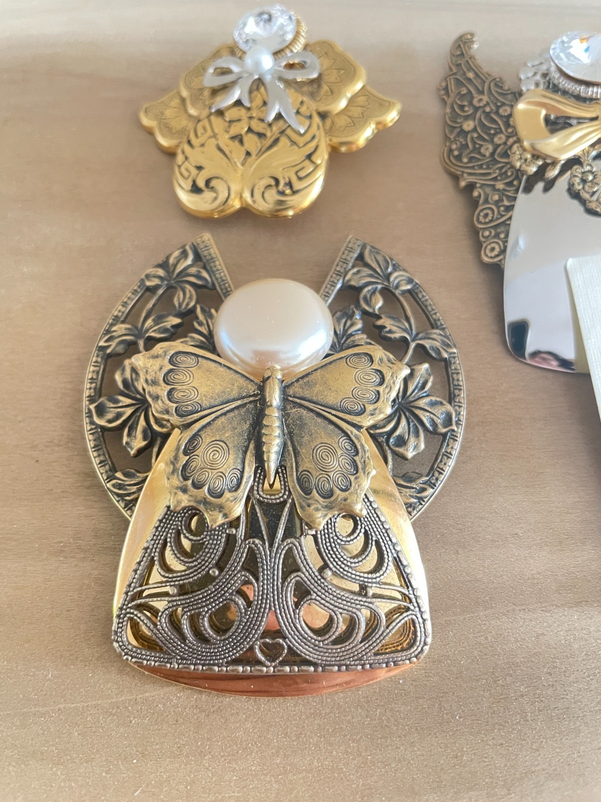 Lot of 5 Vintage Jane Davis Angel Brooches Filigree Gold Silver Bronze Tone