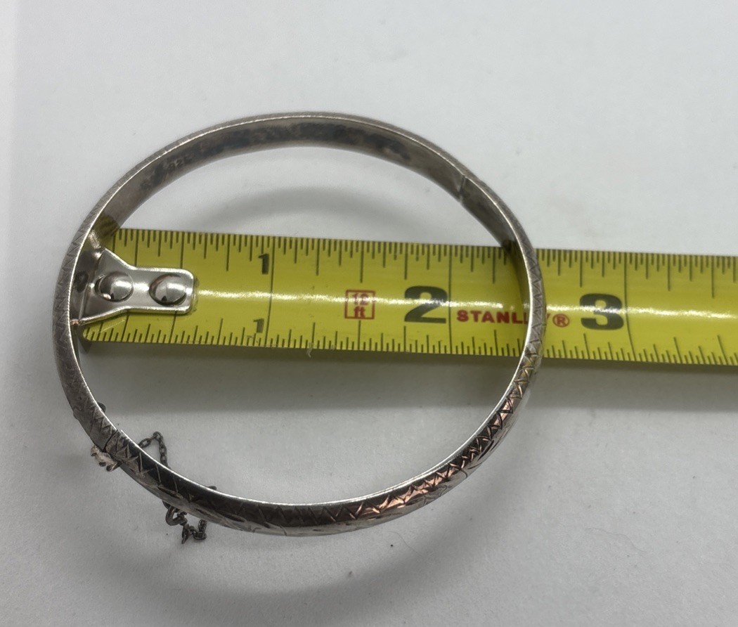 Vintage Sterling Silver Hinged Bangle Bracelet Safety Chain 8.8 Grams Etched