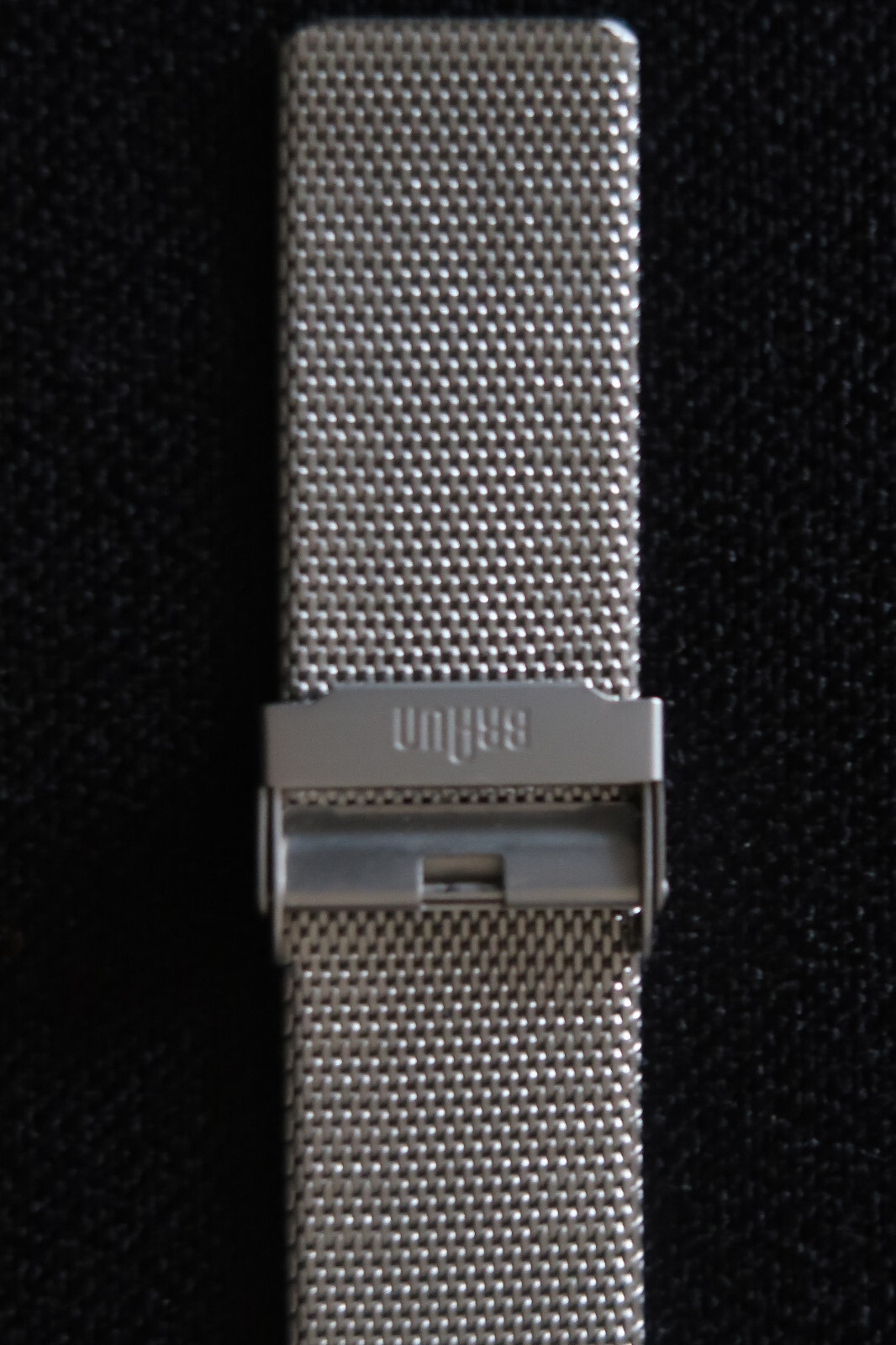 BRAUN BN0021 QUARTZ WATCH BLACK AND WHITE DIAL STEEL SHARK MESH STRAP A CLASSIC