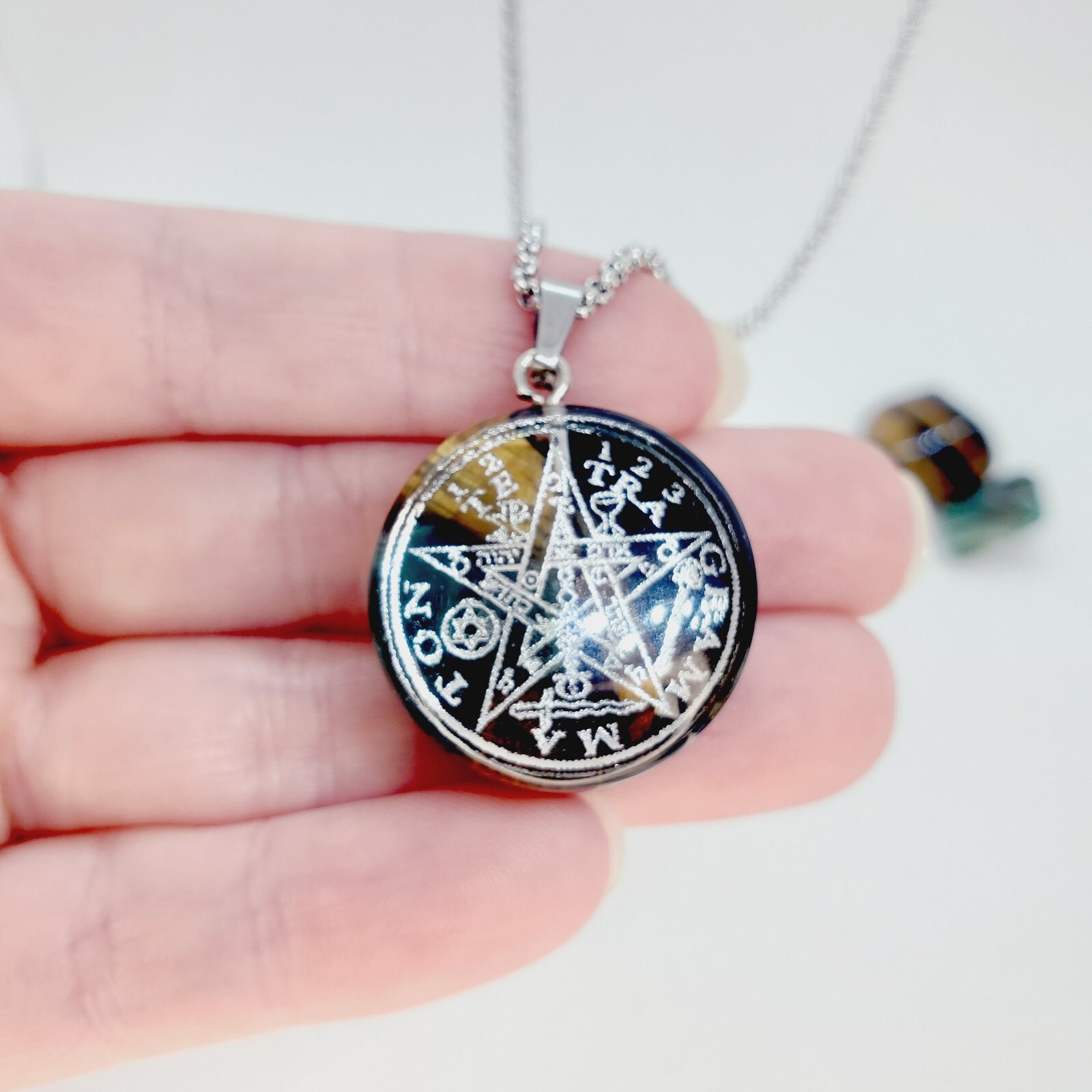 Custom Orgone Energy TETRAGRAMMATON. Choose over +50 crystals Divine Protection