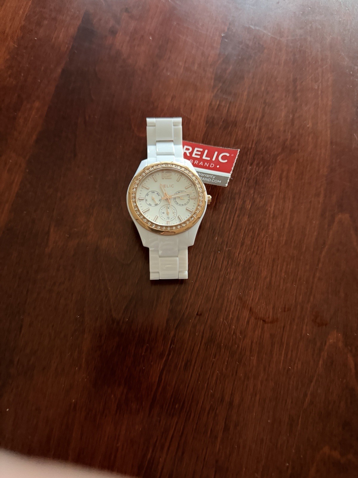 Relic Women’s Analog Wrist Watch White Resin Band, Jewel Accent NWT Not Tested