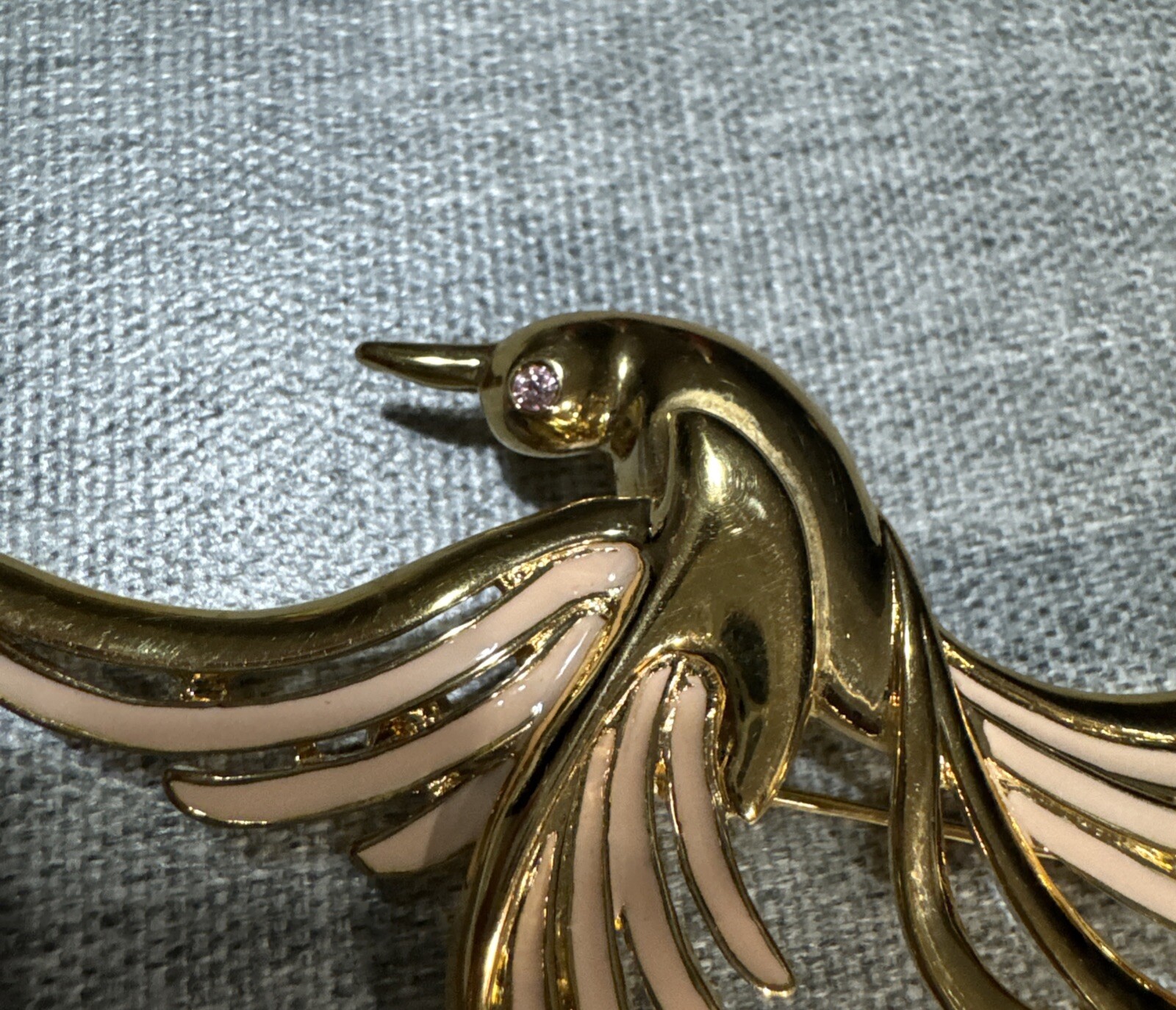 Vintage Trifari 1980s Signed Gold Pink Enamel Paradise Bird Brooch Rare!