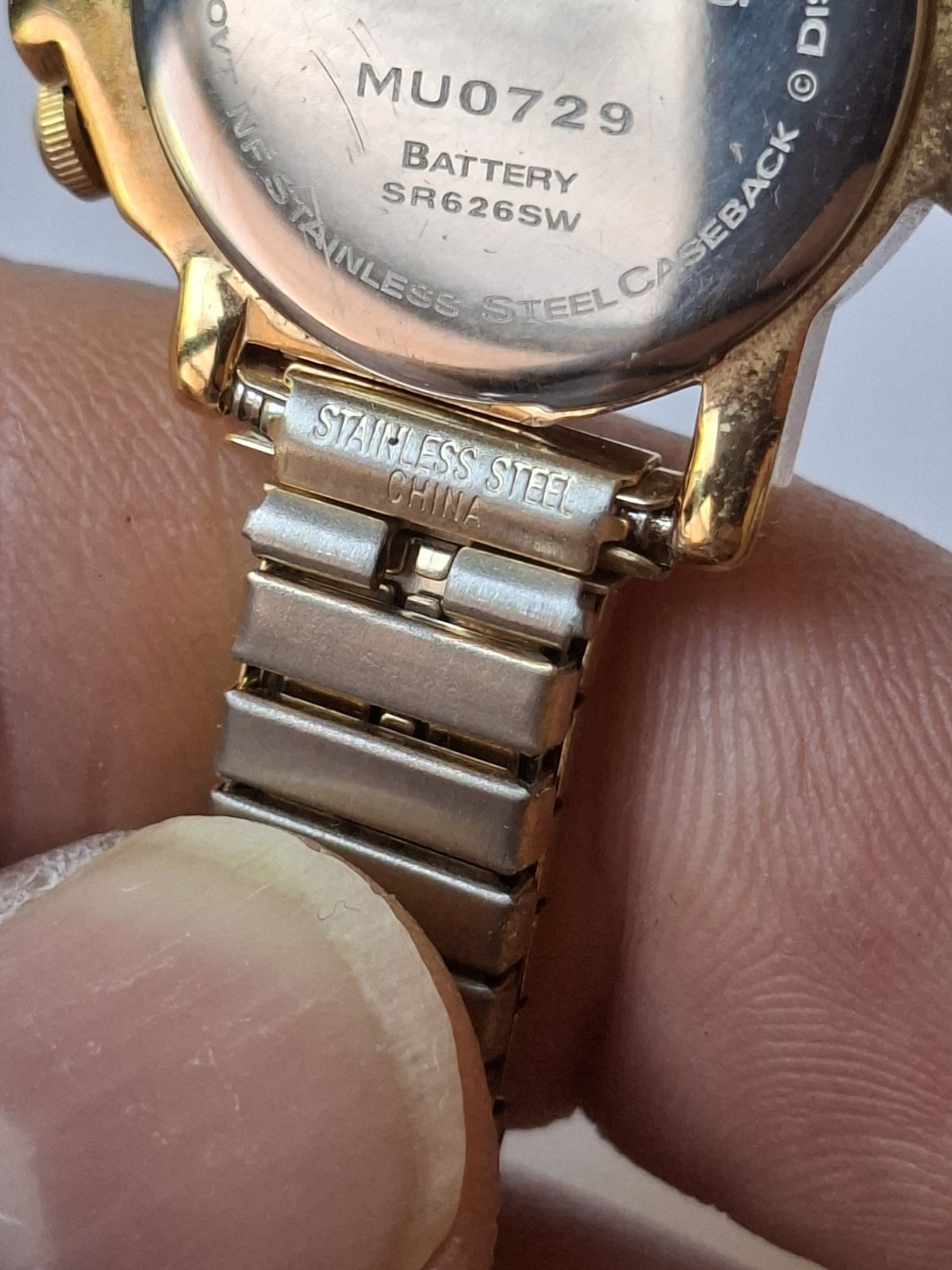 Vintage Disney Mickey Mouse MU0729 Gold Tone Quartz Watch SII Japan Runs
