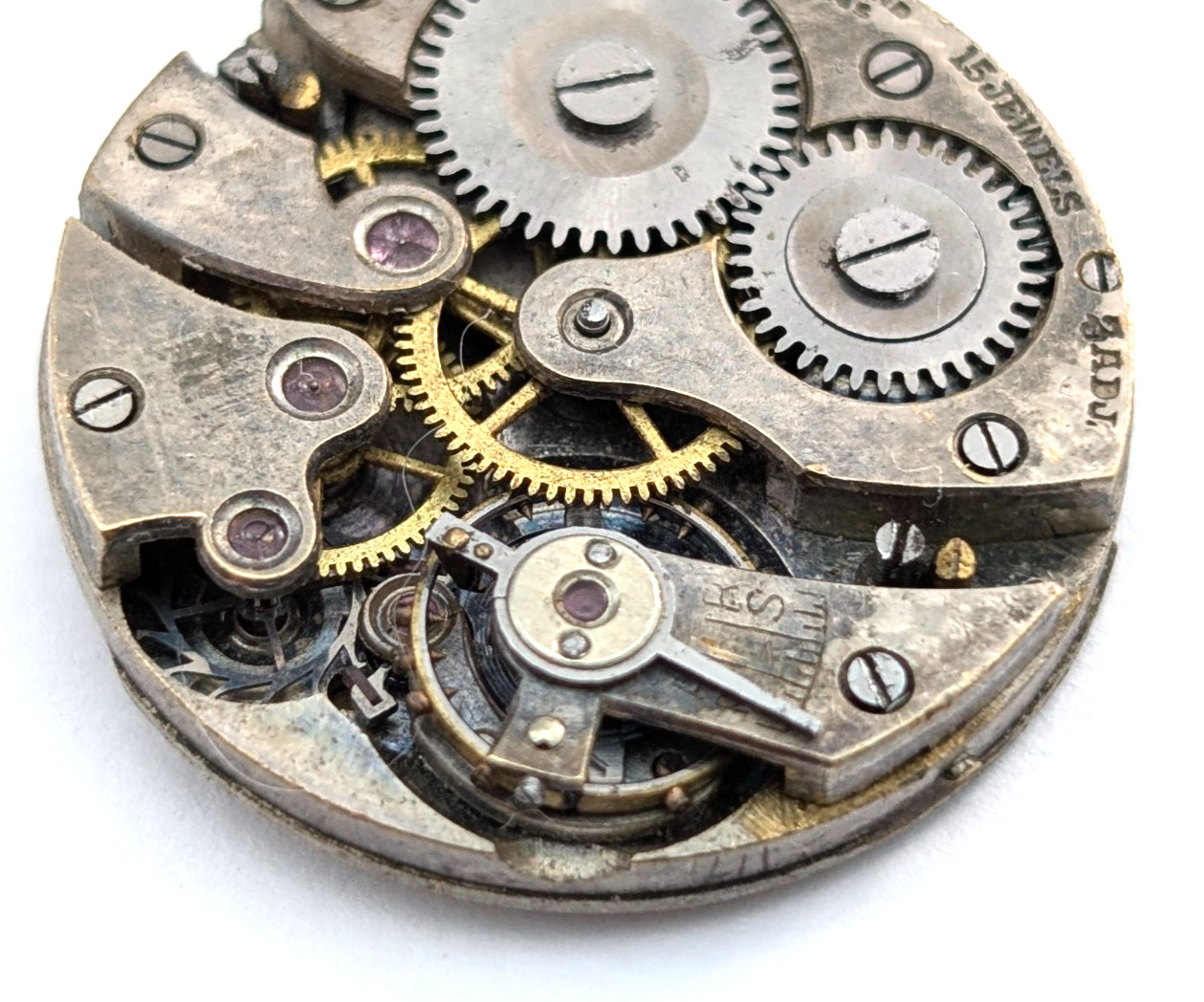GIRARD 15j Art Deco Textured Dial Ladies 24mm Swiss Watch Movement PARTS REPAIR