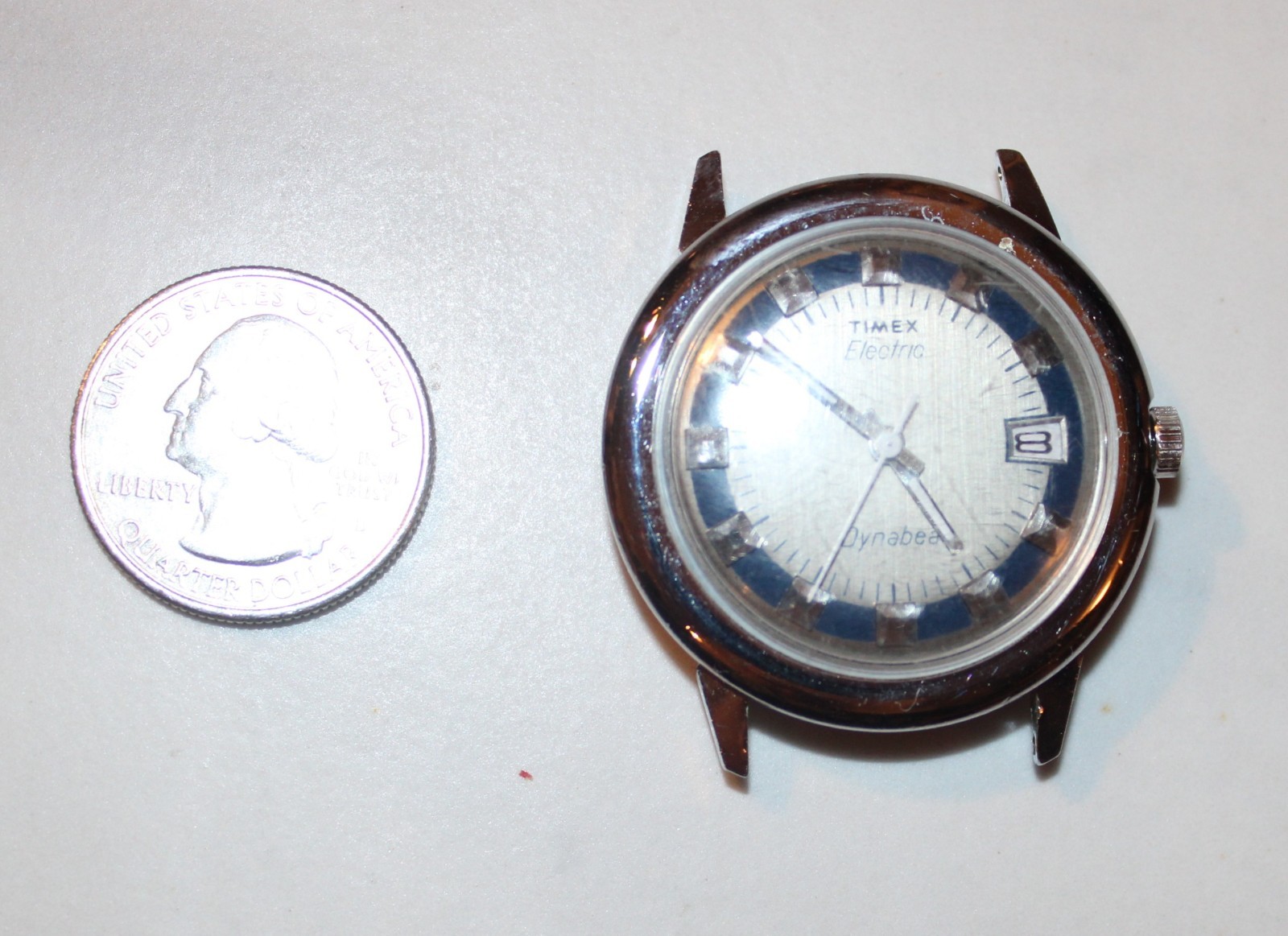 Vintage Timex Dynabeat Men Silver Tone Electric Watch Runs Good Collectible