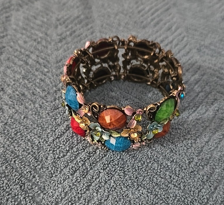 Multicolor Glass Flower Cuff Bracelet, Teardrop Stones, Beaded Charm.