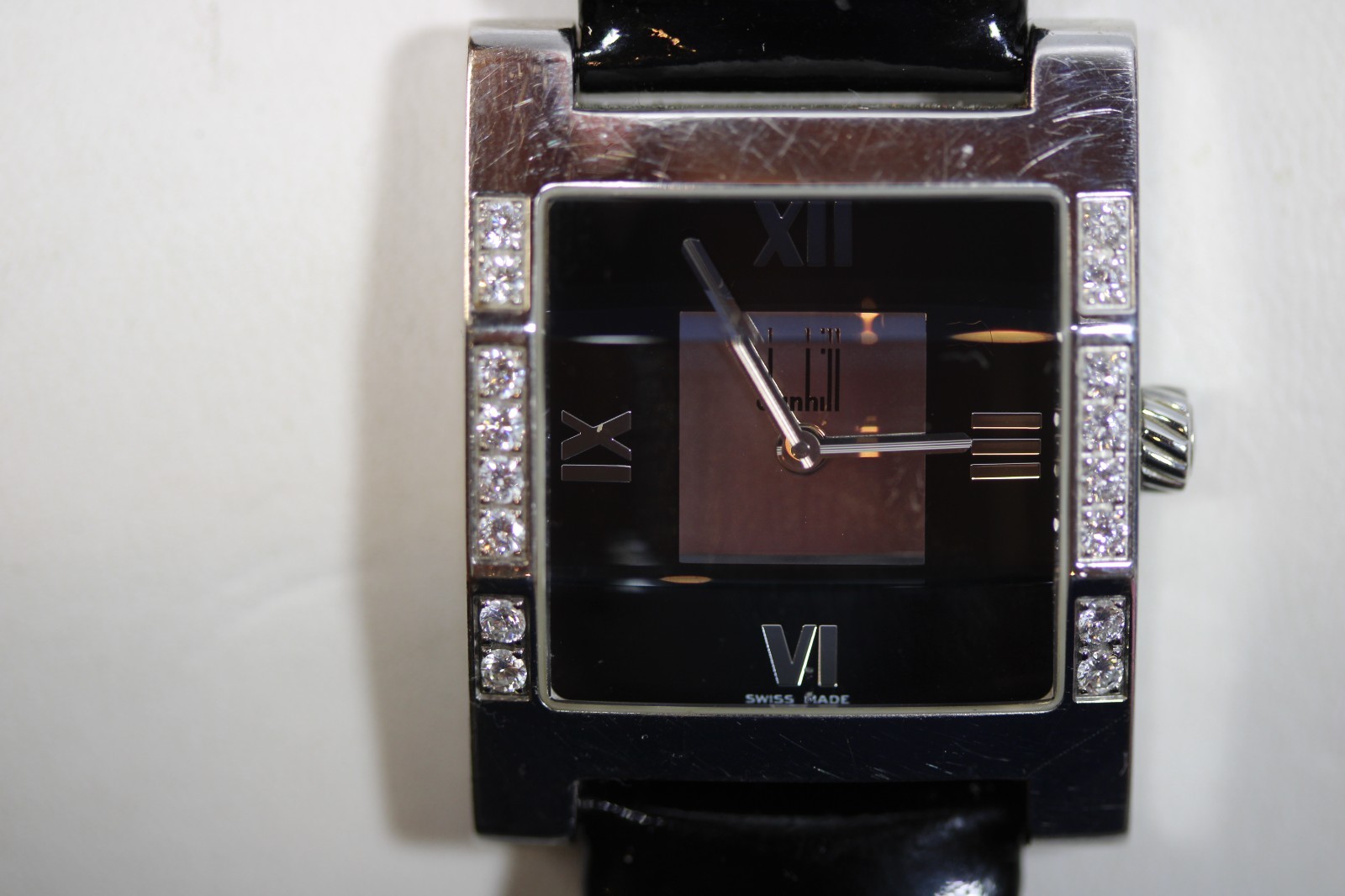 Alfred Dunhill Stainless Diamond Accented Women’s Watch,Leather Band.New battery