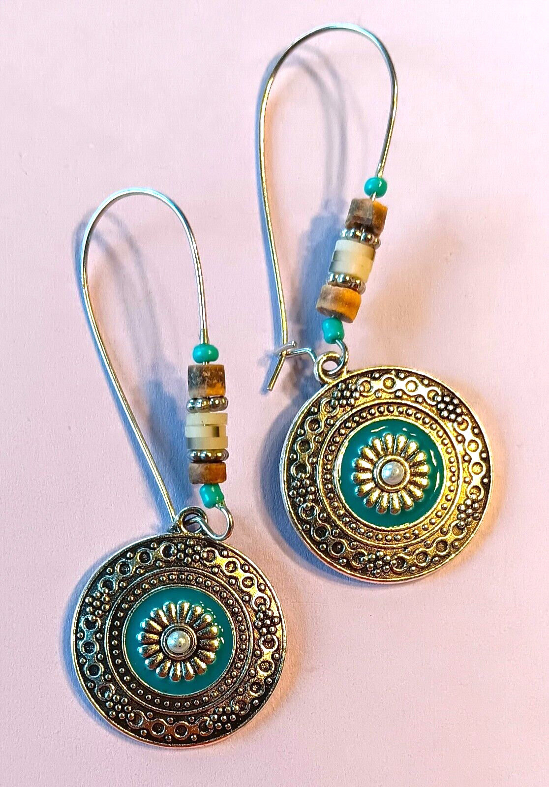 PAINTED Tribal DISK beaded KIDNEY WIRE earring SP27
