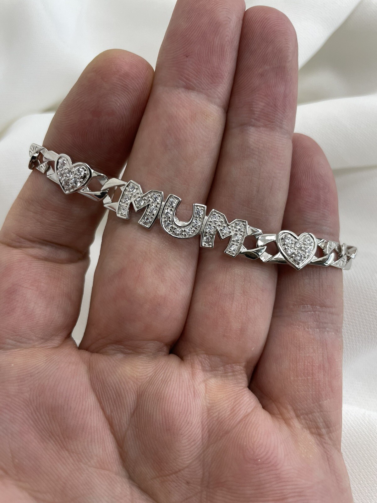 MUM Silver Bracelet Ladies’ CZ Heart & MUM bracelet 12.0 Grams – 6.5 Width 1mm