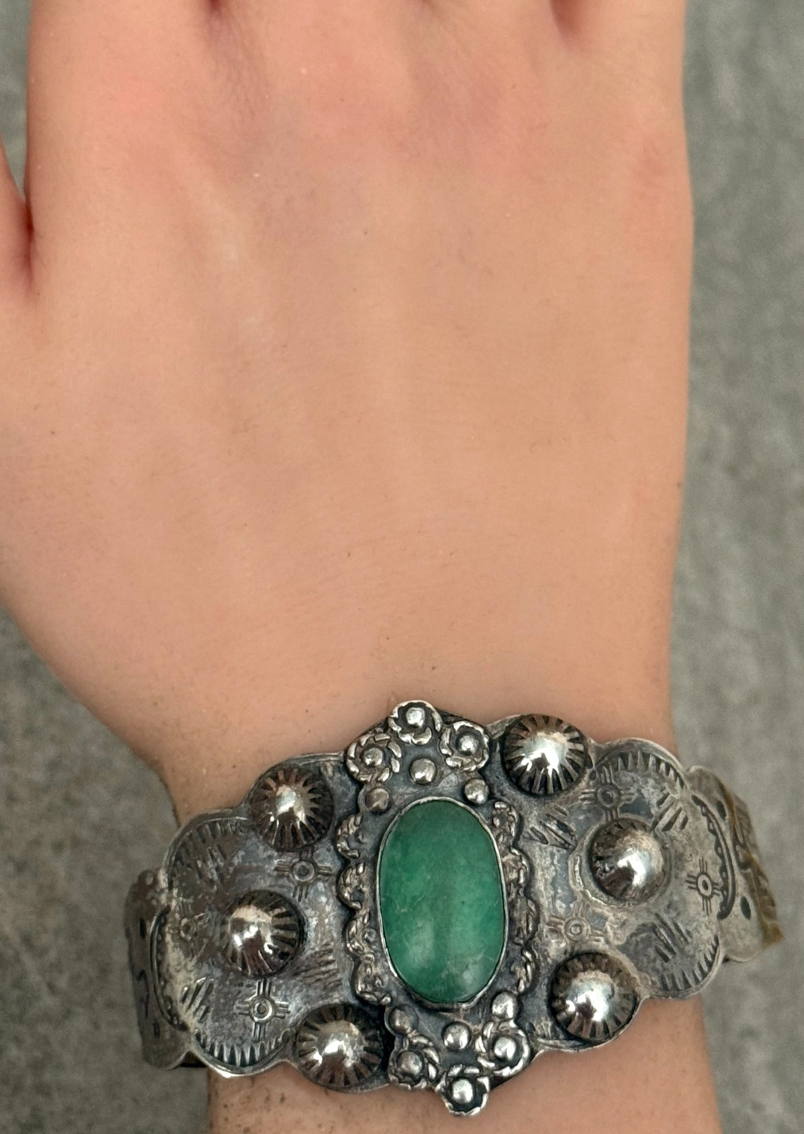 OLD FRED HARVEY era Navajo THUNDERBIRD Turquoise Sterling Bracelet 37+g 7.1 in