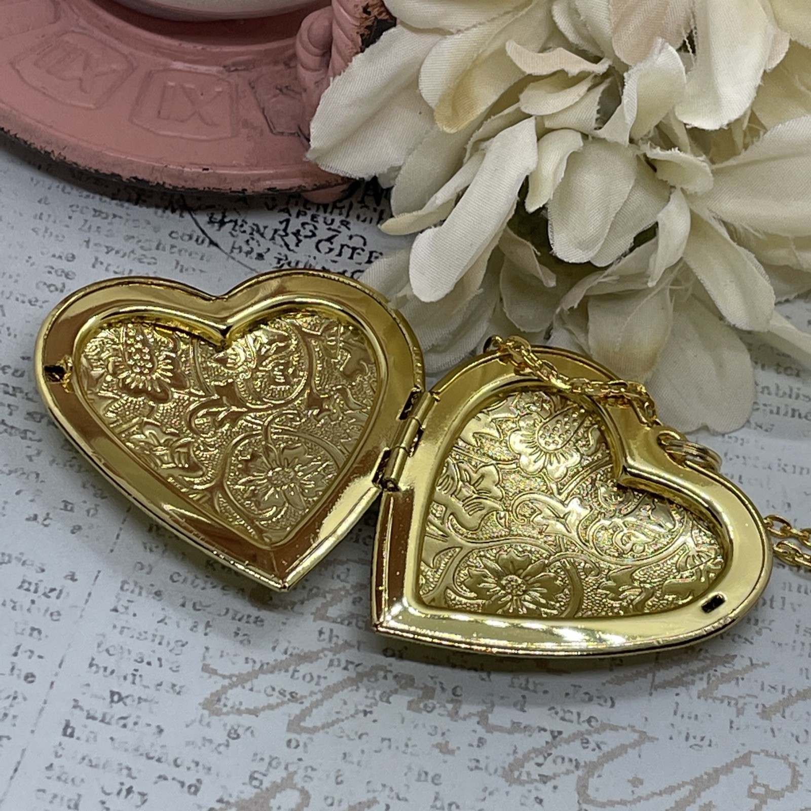 Gold Heart Locket Blue Wht Birthday Anniversary Wedding Dragonfly Cameo Necklace